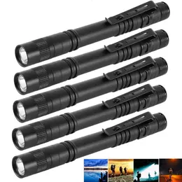 Product image of Durable Aluminum LED Flashlight for Industrial Use