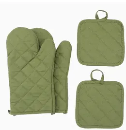 Product image of Thermal Insulation Gloves and Mat Set, 4-Piece, Green