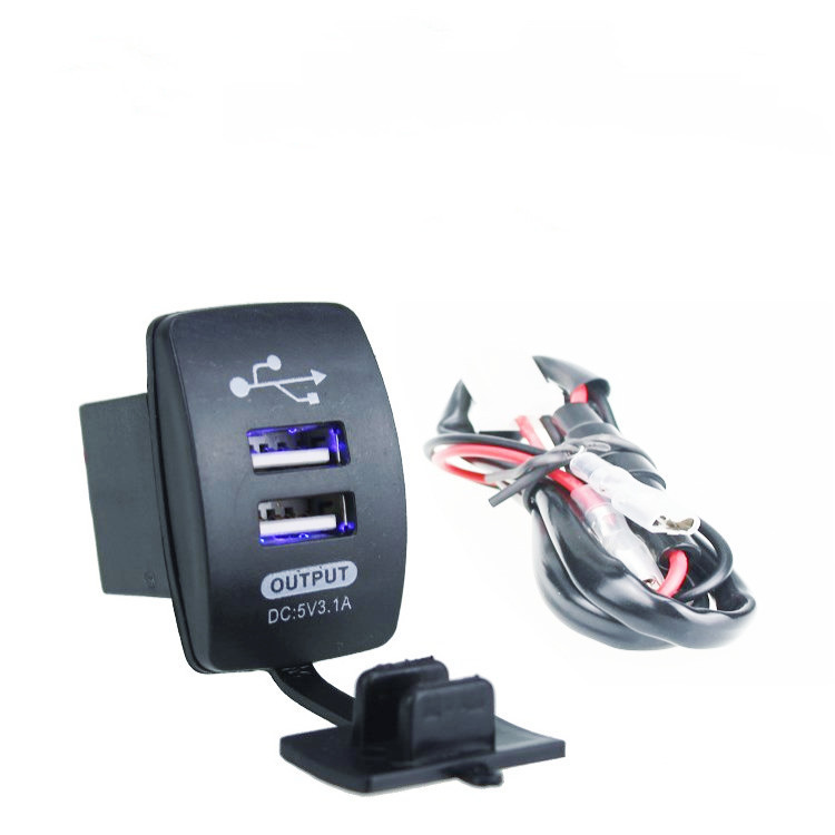 Main product image of 3.1A USB Car Charger for Automotive and Motorcycle Use