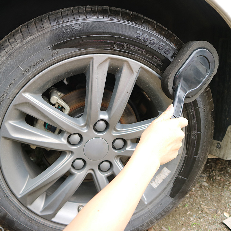 Main product image of Long Handle Sponge Brush for Automotive Tire Waxing