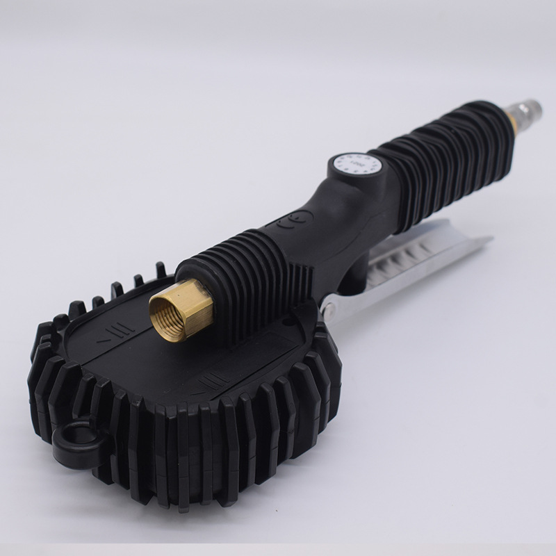 Main product image of Digital Display Tire Pressure Gauge for Automotive Use