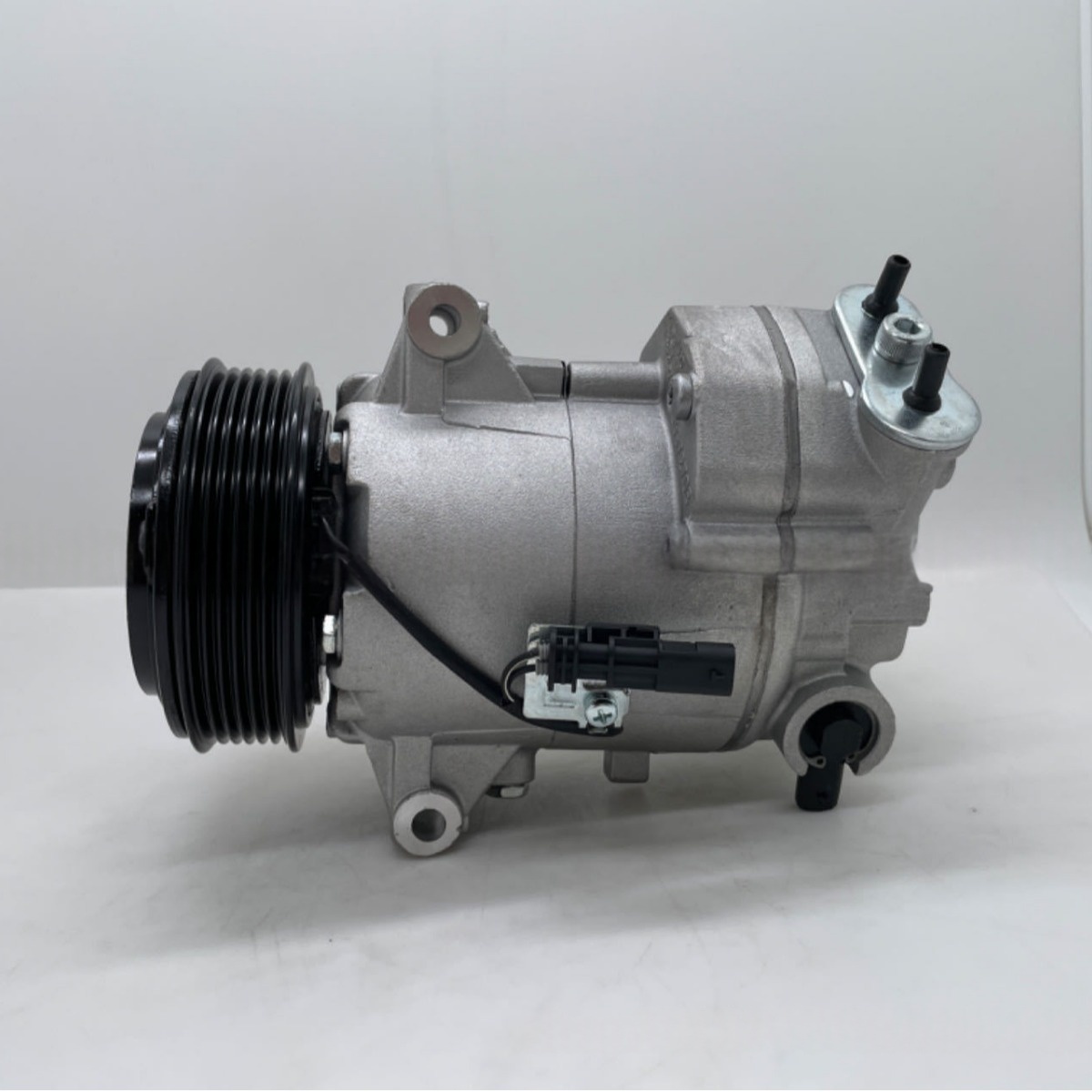 Main product image of Industrial HVAC Air Conditioning Compressor