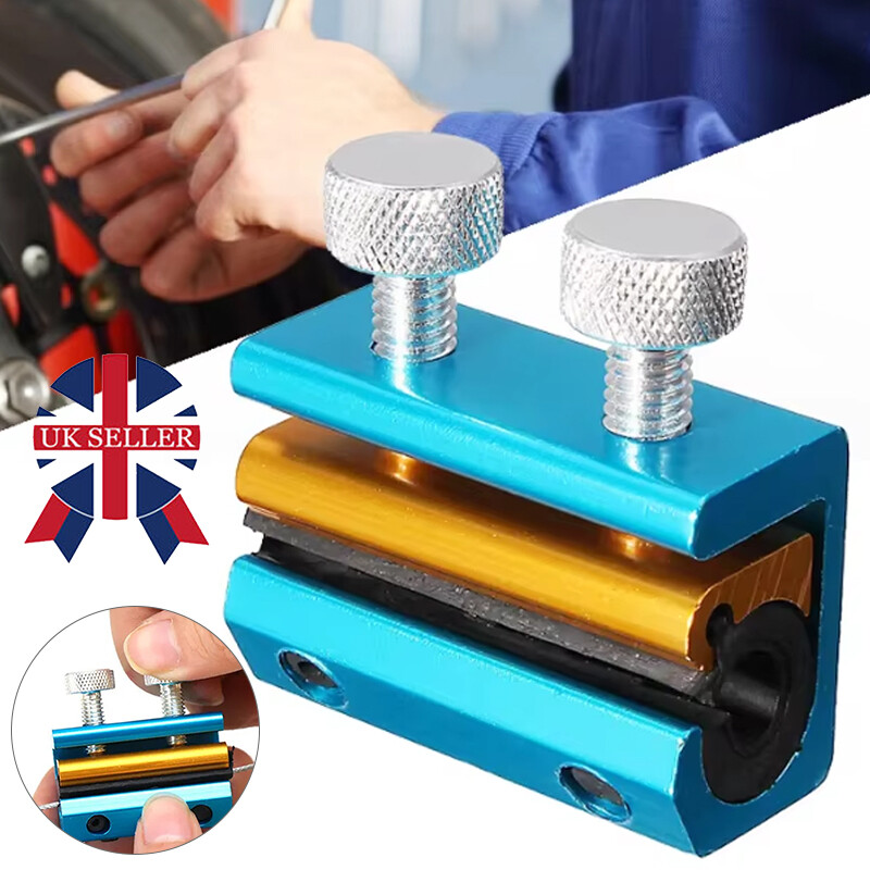Main product image of Dual Clamp Cable Oiler for Motorcycle and Scooter Cables