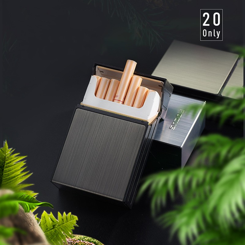 Main product image of Cigarette Case with Refillable Windproof Lighter