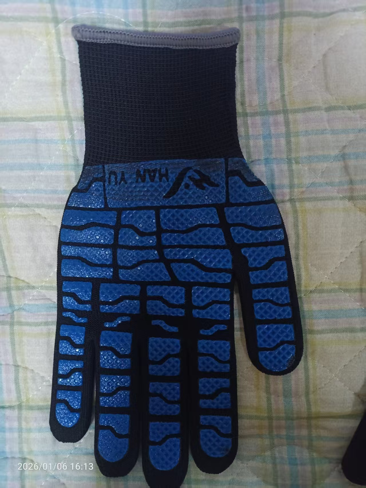 Main product image of Polyester Compression Gloves, Black/Blue, 1 Pair