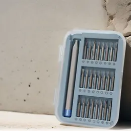 Product image of Screwdriver Set for General Maintenance Tasks