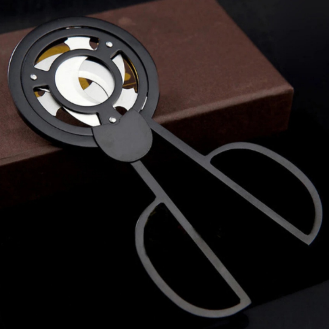 Main product image of Multicolor Stainless Steel Windmill Cigar Cutter