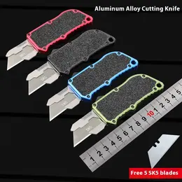 Product image of Alloy Folding Utility Knife with Removable Blade