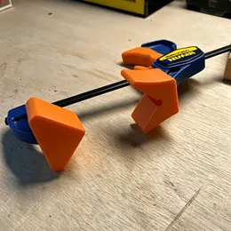 Product image of Quick-Clamping Woodworking Angle Clamp Fixture